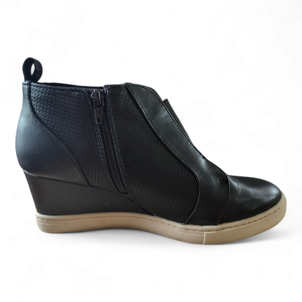 A New Day Kolie wedge sneakers Size 9.5